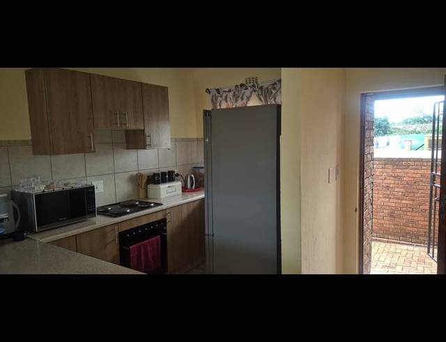 2 BEDROOM APARTMENT FOR SALE IN FLORIDA